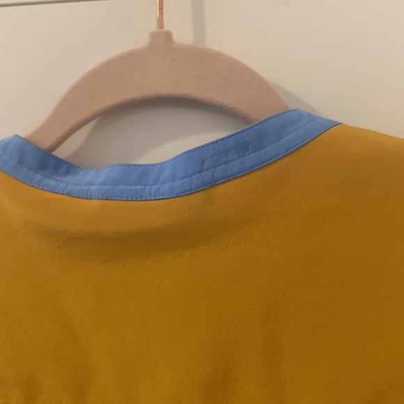 Tory Burch silk tunic size 4. EUC. No stains or tears. - Picture 5 of 6